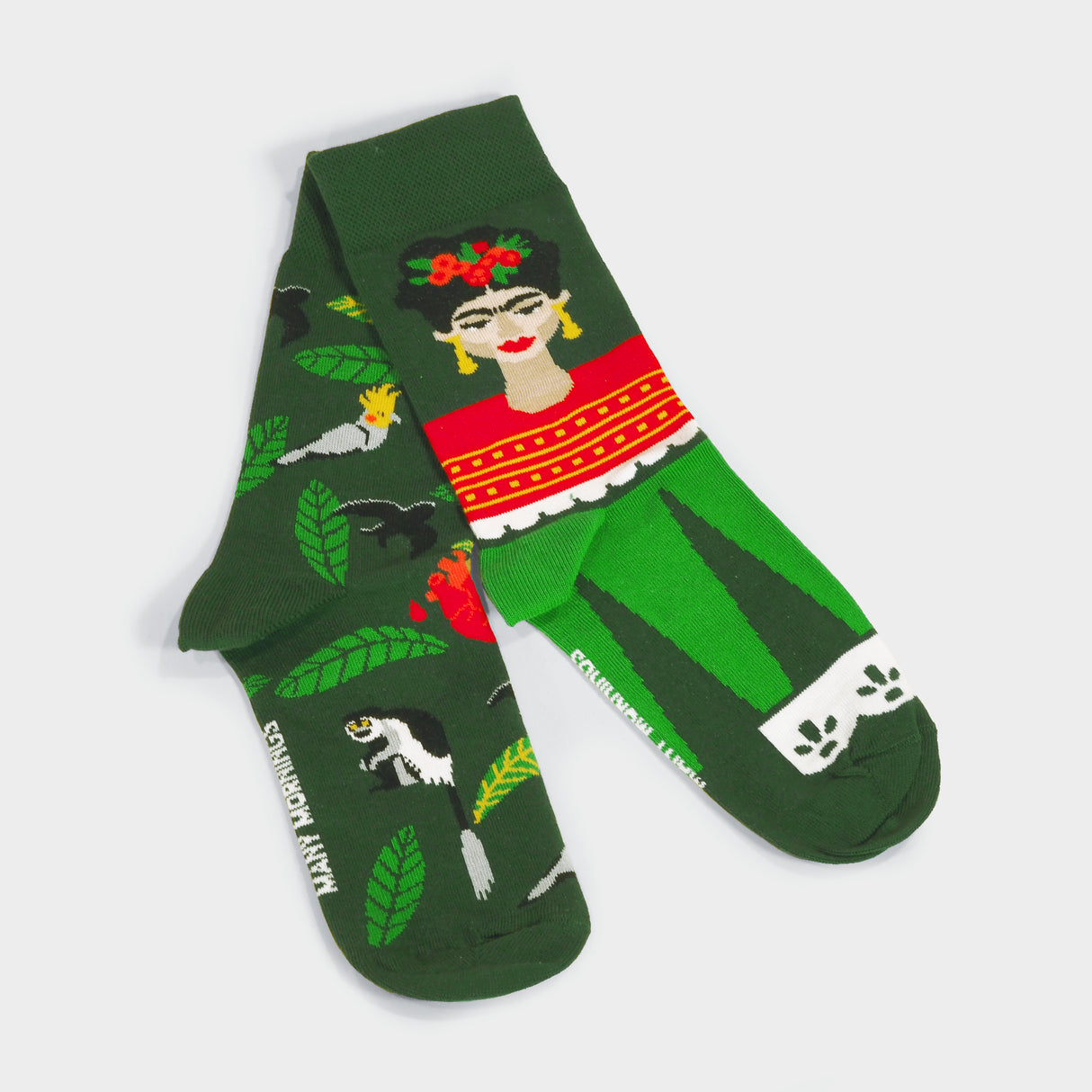 Feel Freeda Crew Socks Size Small