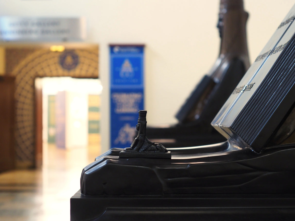 Mold-A-Central Sphinx