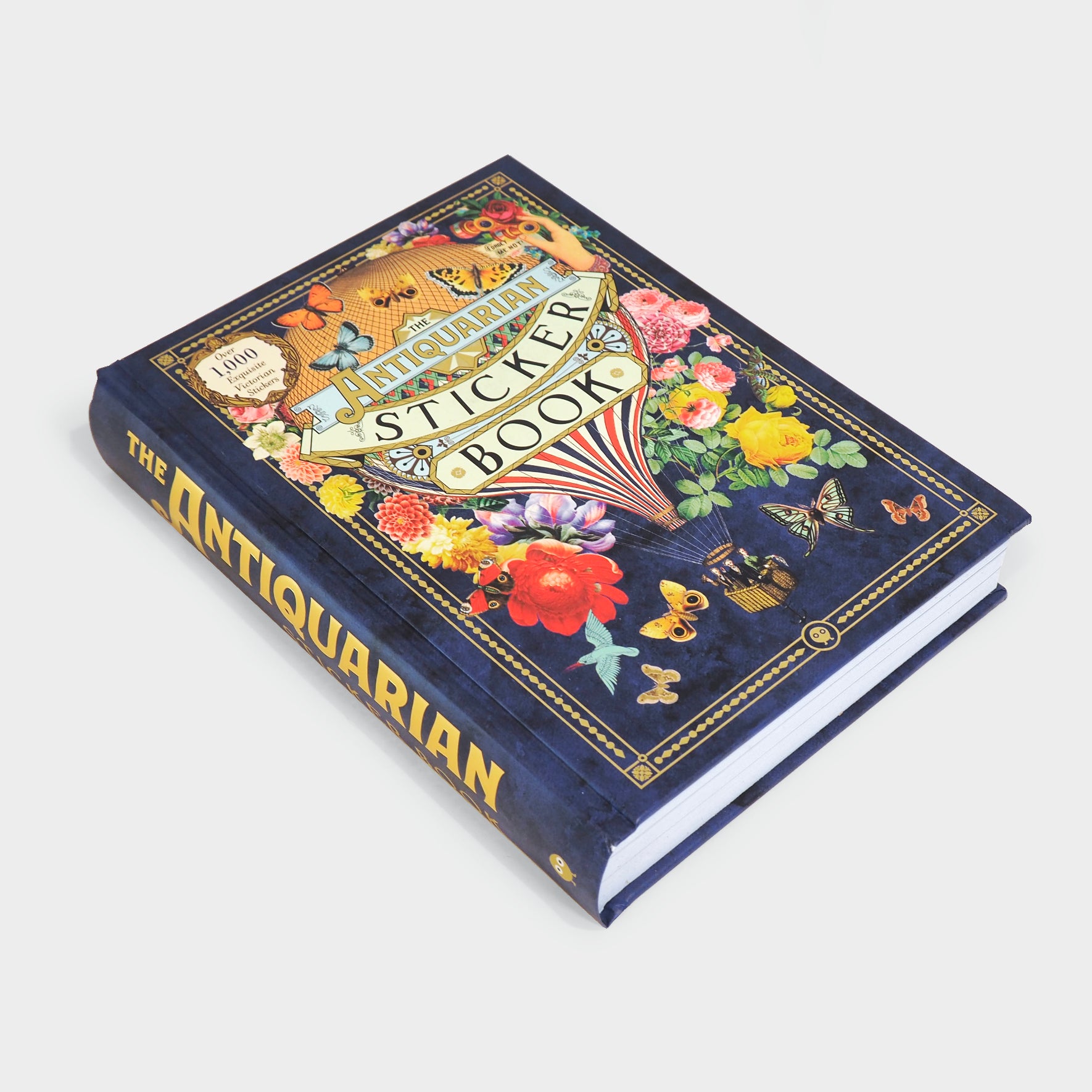 The Antiquarian Sticker Book: Over 1,000 Exquisite Victorian Stickers [Book]