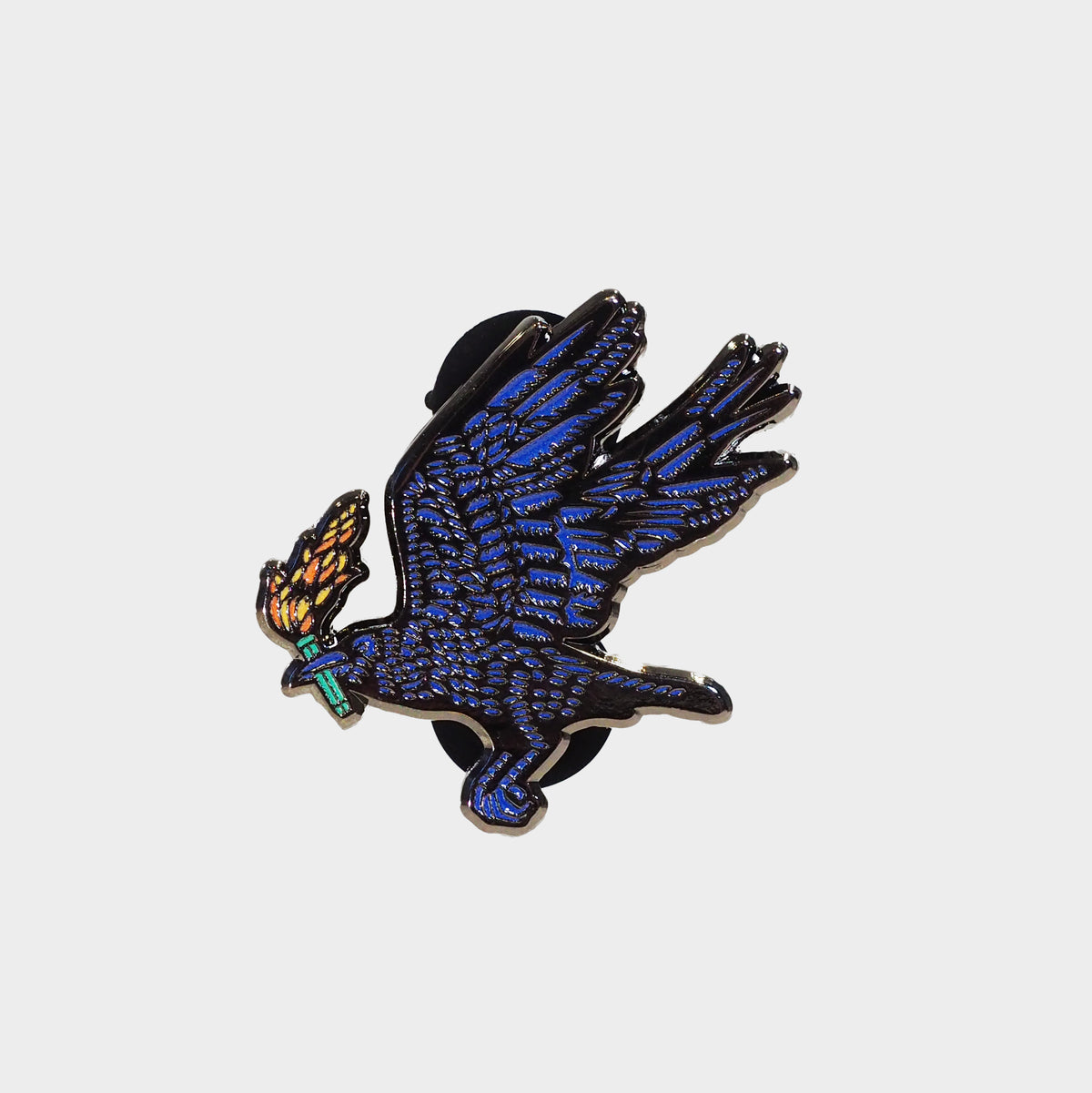 Luceros y Penumbras Raven Enamel Pin